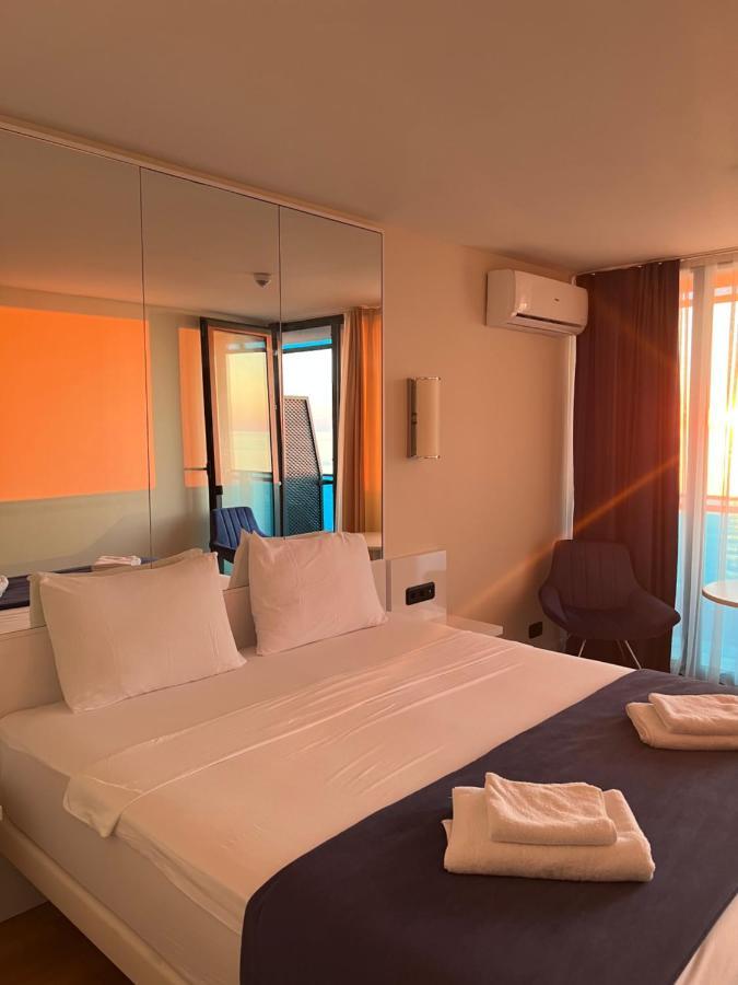 The Best Beach Aparthotel Orbi City Батумі Екстер'єр фото