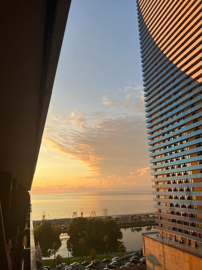 The Best Beach Aparthotel Orbi City Батумі Екстер'єр фото